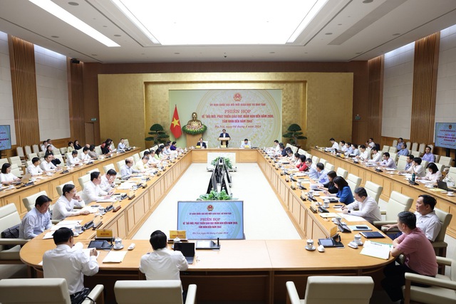 Thủ tướng: Xây dựng, phát triển con người phải đặt nền móng từ những năm đầu đời- Ảnh 3. Thủ tướng: Xây dựng, phát triển con người phải đặt nền móng từ những năm đầu đời- Ảnh 3.